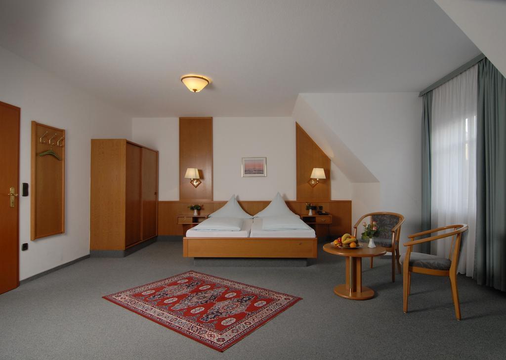 Stadthotel Muenze Bad Mergentheim Chambre photo